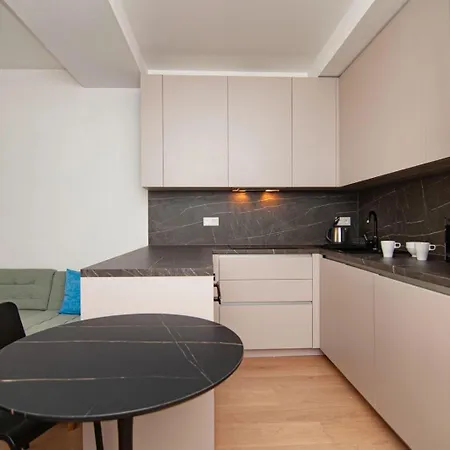 Apartment Beautiful In The Center Bratislava