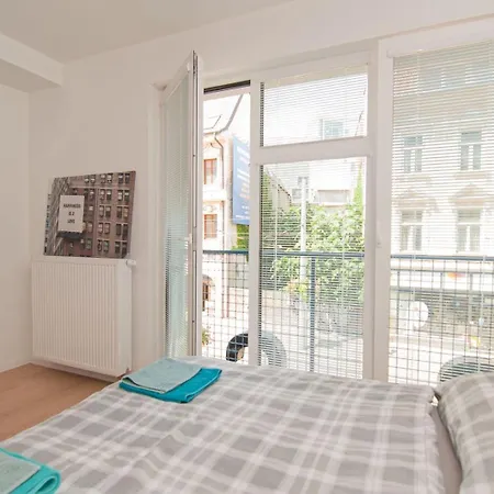 Beautiful In The Center Apartment *