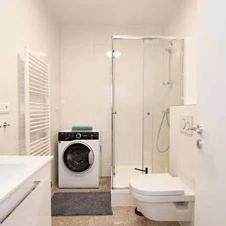 Beautiful In The Center Apartment Bratislava